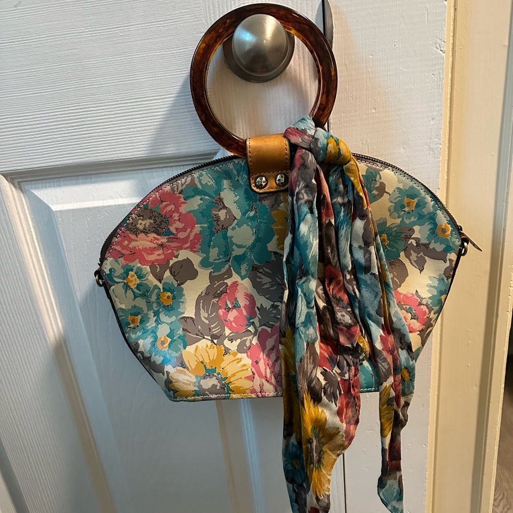 Floral Print Women's Bag with Wooden Handle